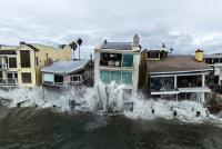 Storms kill 5 in Mexico as US flood risk eases