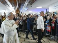 Pope recovering after lung cancer operation that rattles Church