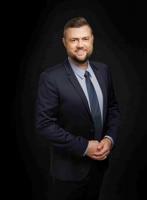 Austin Harris, MD, Introduces One-Time Scholarship for Undergraduate Student-Athletes Nationwide