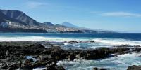 Tourists face fines of up to €3k for breaking new rules in Spanish hotspot