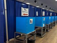 ‘Democracy thrives’ with Chicago early voting