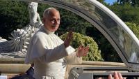Pope Leo XIV undergoes 90-minute surgery to remove part of his lung. Then the Vatican confirms the diagnosis is adenocarcinoma