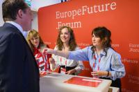 Visegrad Insight is hiring!