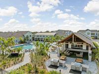 JLL Arranges $463M in Bridge Financing for Thompson Thrift’s Eight-Property Multifamily Portfolio