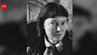 Dame Iris Murdoch’s rarely seen artworks go on display in a free UK exhibition; some were only recently discovered