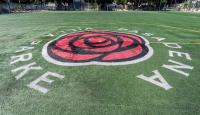 In Pasadena, artificial turf wins in environmental debate over parks’ playing surface