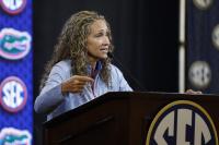 Tammi Reiss Makes SEC Media Day Debut with Rebuilt Gators, Big Ambitions