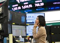 Tech selloff deepens as US inflation sparks AI jitters
