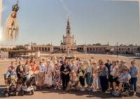 Local parishioners offer a pilgrim persective as they visit holy places in Portugal, Spain and France (with special guest) — Photo gallery