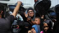 Gaza rejects truck taxes, urges Israel to allow 600 daily deliveries