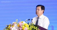 Vietnam warns of risks as 1.6 million young people neither work nor study
