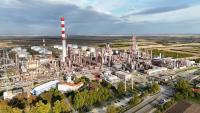 Ukraine Resumes Strikes on Russian Oil Refineries as Zelenskyy Declares Energy Ceasefire Over