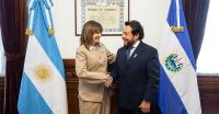 El Salvador and Argentina Reaffirm Strategic Alliance During High-Level Bilateral Meeting in Buenos Aires.