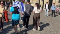 Jewish teen runs 400 kilometers from Prague to Berlin to honor October 7 victims