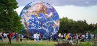 Fertility and the environment, a tricky equation