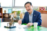 Seongbuk Mayor Lee Seung-ro Takes Helm of Seoul District Mayors' Group