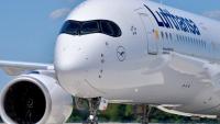 Lufthansa tells jets to carry extra fuel as Frankfurt, Zurich face supply crunch