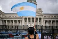 Argentine demonstration over education cuts ends in clashes