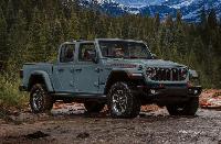 Jeep Plans India Pickup as Toyota, Mahindra Widen Lifestyle Offerings