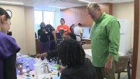 South Florida art teacher finds path to stroke recovery through teaching patients