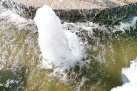 In Los Angeles, 2nd water main break in 2 days leaves 26 homes dry, raises pipe-age questions