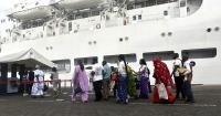 Chinese navy ship brings free care and medicines to Abidjan
