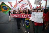 Brazil's left rallies as Lula closes gap before runoff