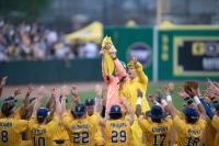 Savannah Bananas set to return to Baton Rouge, play in Tiger Stadium in 2027
