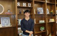 Colin Lynch wins over Seton Hall students at Music Under the Stars