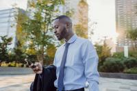 The negative effects of social media on business professionals