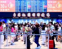 Official urges air travelers to manage time