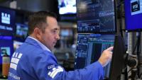 THE CLOSING BELL: US markets are weighed down by an extended sell-off in the tech sector