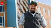 He started farming on just 1 acre as a student; today his California family farm has 28 greenhouses and 500 customers: Meet Juan Perez