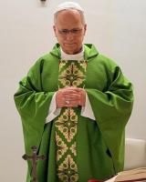 Vatican releases 1st picture of Pope Leo after surgery