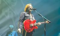 Sturgill Simpson Pauses Concert To Give A Hilarious Speech About… Vasectomies
