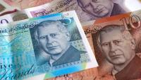 UK businesses now asking people to pay using cash