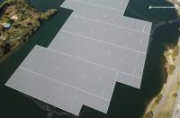 In China, solar cells reach new depths, generating power 33 feet underwater