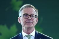 Bank of Canada warns energy costs threaten inflation targets
