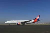 Missiles Strike Aden Airport Just 500 Metres From Passenger Plane Preparing for Takeoff