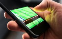 Watching free football on your phone? This Android malware could steal your bank details
