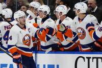 Bo Horvat leads New York Islanders to 4-1 win over Toronto Maple Leafs