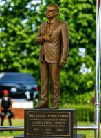 Malawians Call for Peter Mutharika Statues to Honour His Leadership and Achievements