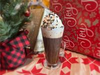 Holland America Line Unwraps a Season of Holiday Dining, Entertainment and Festivities