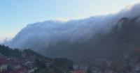Cloud waterfall unfolds a stunning view over east China's Lushan Mountain