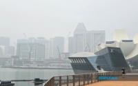 World : Singapore Air Quality Improves As Winds Shift, But Haze Persists