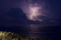 Weather: Severe storms and damaging winds to hit TWO provinces until Tuesday