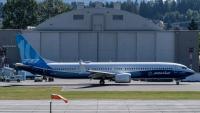 Boeing 737 MAX 10 to be certified despite software glitch, airlines may refuse delivery - report