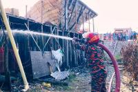 10 People Dead, Including Children, After Fire Breaks Out at Popular Wooden Beach Resort and Traps Victims in Bathrooms