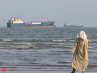 Iran keeps Strait of Hormuz reopening offer on table, says path depends on US