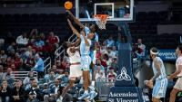 Indiana Controls Tar Heels, 76-58, In Sunday Exhibition